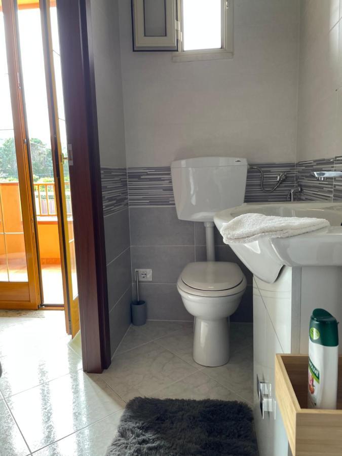 Residence Don Turi فيلافرانكا تيرينا المظهر الخارجي الصورة