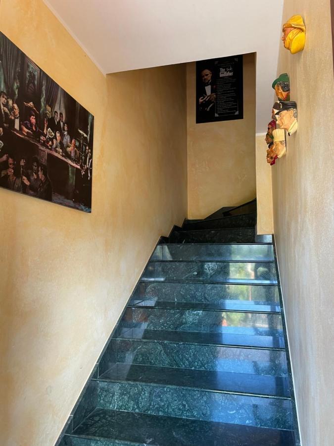 Residence Don Turi فيلافرانكا تيرينا المظهر الخارجي الصورة