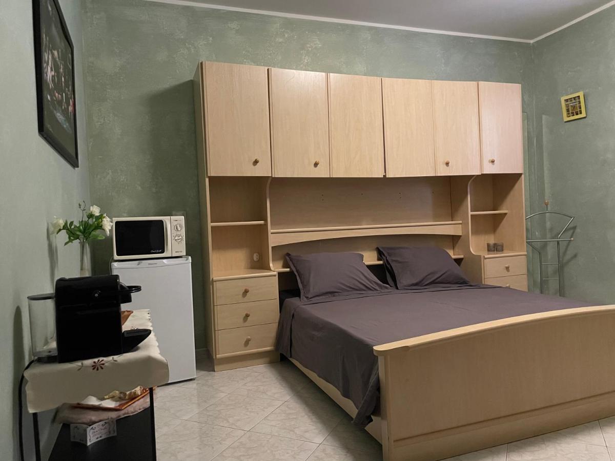 Residence Don Turi فيلافرانكا تيرينا المظهر الخارجي الصورة