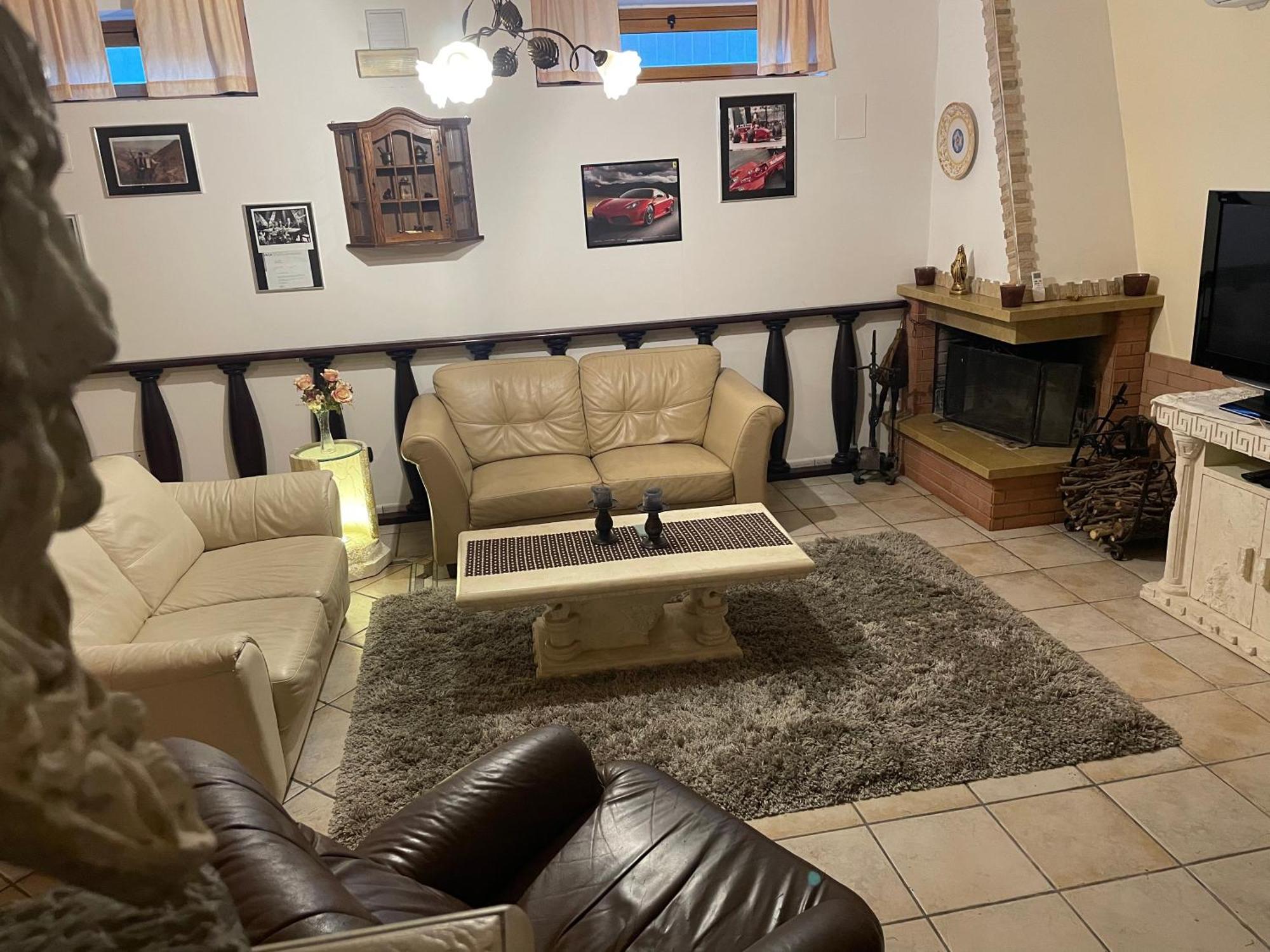 Residence Don Turi فيلافرانكا تيرينا المظهر الخارجي الصورة